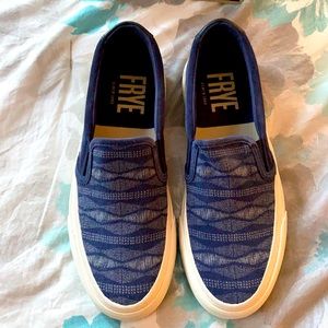 Frye Ludlow Canvas Print Slip On Sneakers Navy